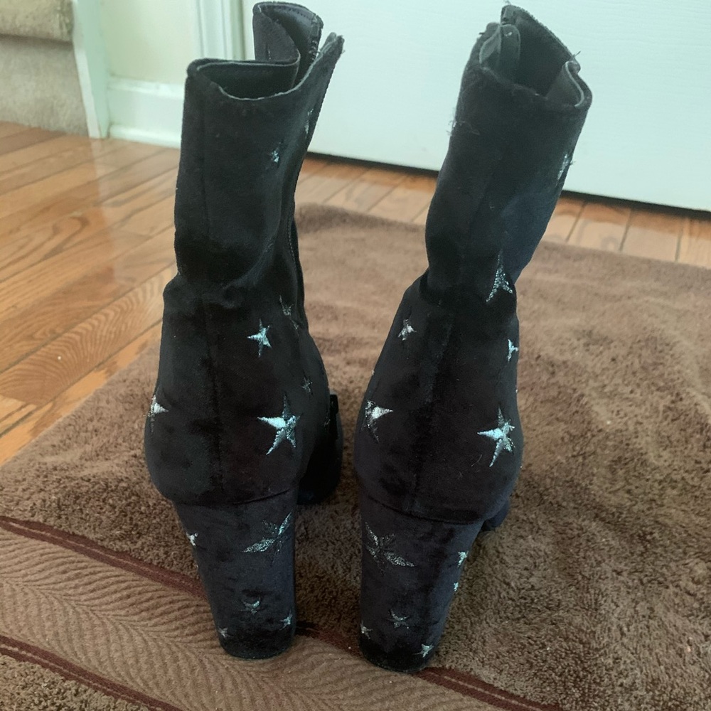 Steve Magen star boots